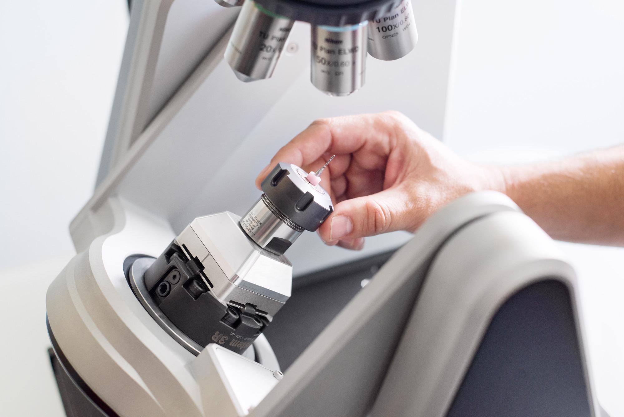 Highly Precise MX Analytical Balances from Mettler Toledo