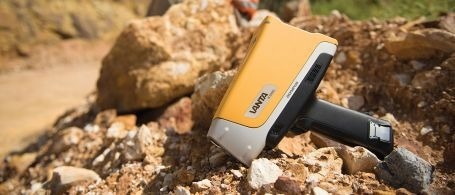 Vanta Max and Vanta Core - Maximize Efficiency in the Field and Lab